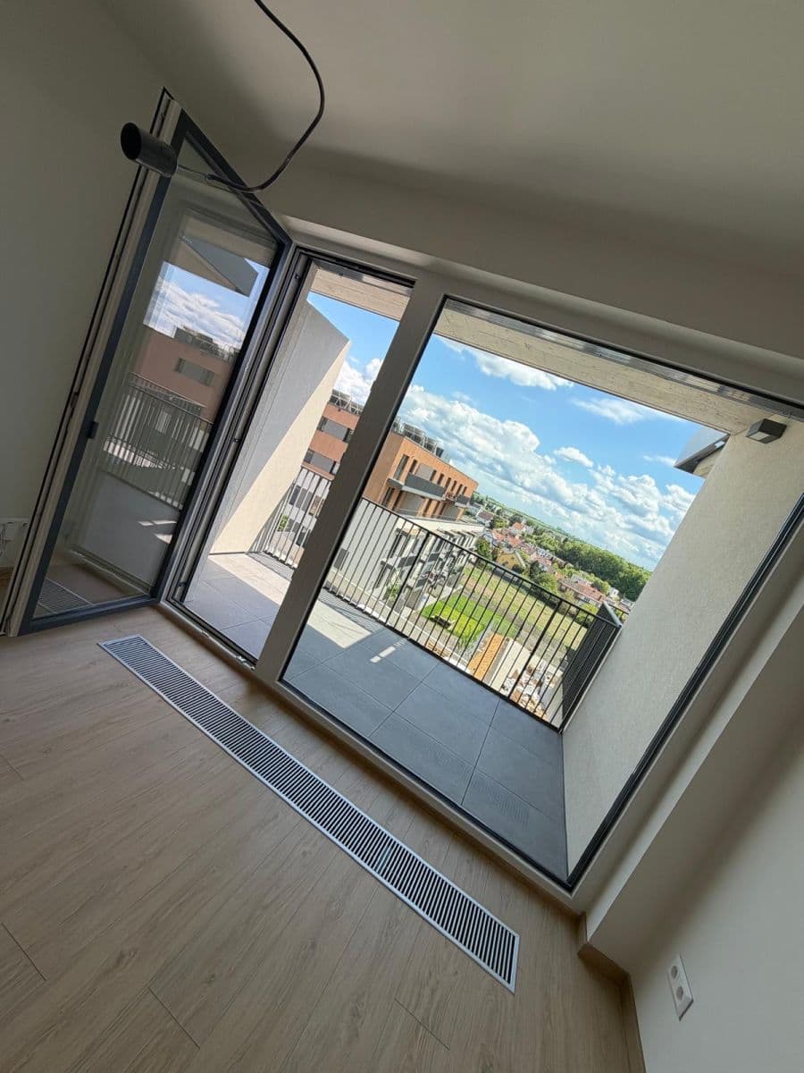 Prenájom bytu 1-izbový 30 m², Jáchymovská, Praha, Praha Prenájom bytu 1-izbový 30 m², Jáchymovská, Praha, Praha