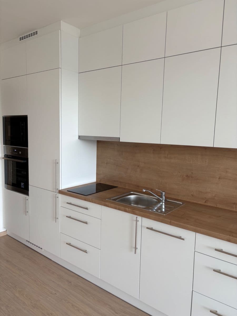 Prenájom bytu 1-izbový 30 m², Jáchymovská, Praha, Praha Prenájom bytu 1-izbový 30 m², Jáchymovská, Praha, Praha