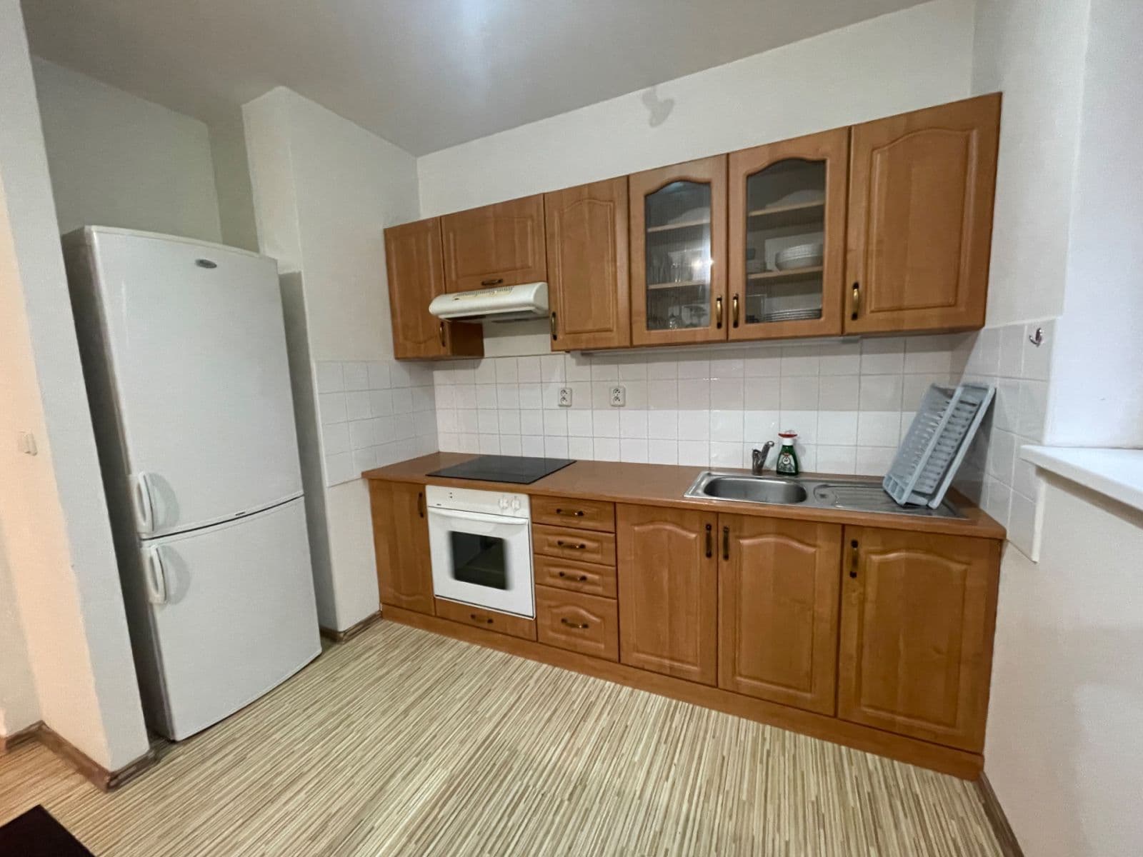 Predaj bytu 2-izbový 42 m², Jarní, Hostivice, Středočeský kraj Predaj bytu 2-izbový 42 m², Jarní, Hostivice, Středočeský kraj