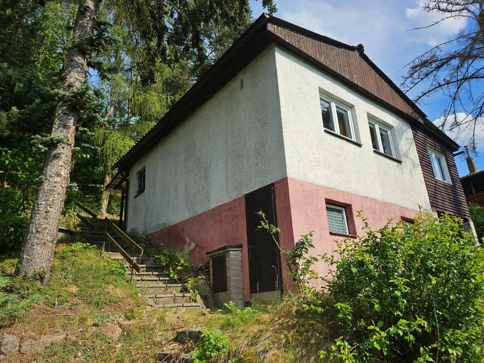 Predaj rekreačného objektu 55 m², pozemek 309 m², Sýkořice, Středočeský kraj Predaj rekreačného objektu 55 m², pozemek 309 m², Sýkořice, Středočeský kraj
