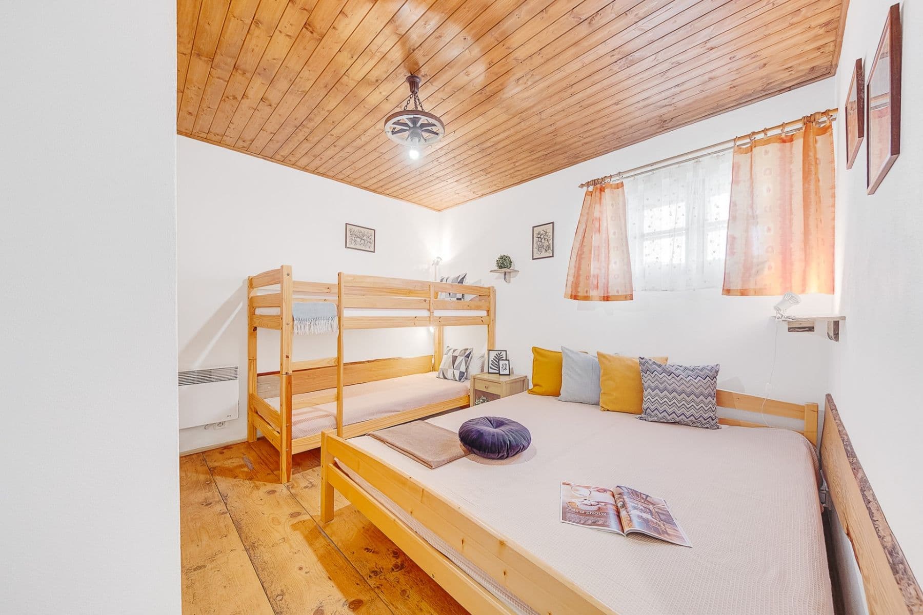 Predaj domu 254 m², pozemek 640 m², Česká, Volary, Jihočeský kraj Predaj domu 254 m², pozemek 640 m², Česká, Volary, Jihočeský kraj