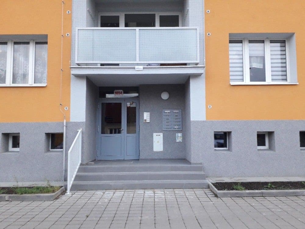 Prenájom bytu 2-izbový 52 m², Tř. 1. máje, Přeštice, Plzeňský kraj Prenájom bytu 2-izbový 52 m², Tř. 1. máje, Přeštice, Plzeňský kraj