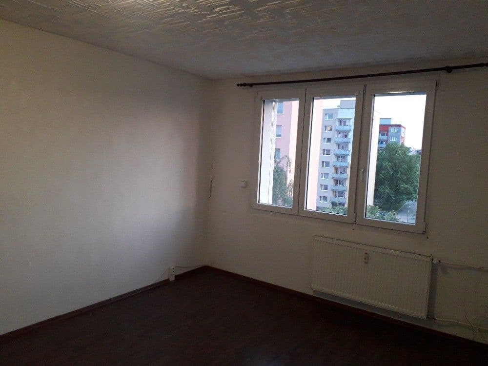 Prenájom bytu 2-izbový 52 m², Tř. 1. máje, Přeštice, Plzeňský kraj Prenájom bytu 2-izbový 52 m², Tř. 1. máje, Přeštice, Plzeňský kraj