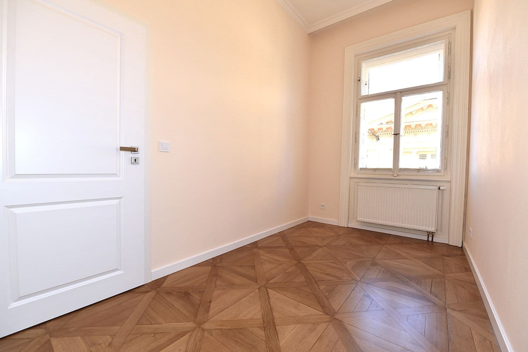 Prenájom bytu 4-izbový 84 m², Palackého, Praha, Praha Prenájom bytu 4-izbový 84 m², Palackého, Praha, Praha