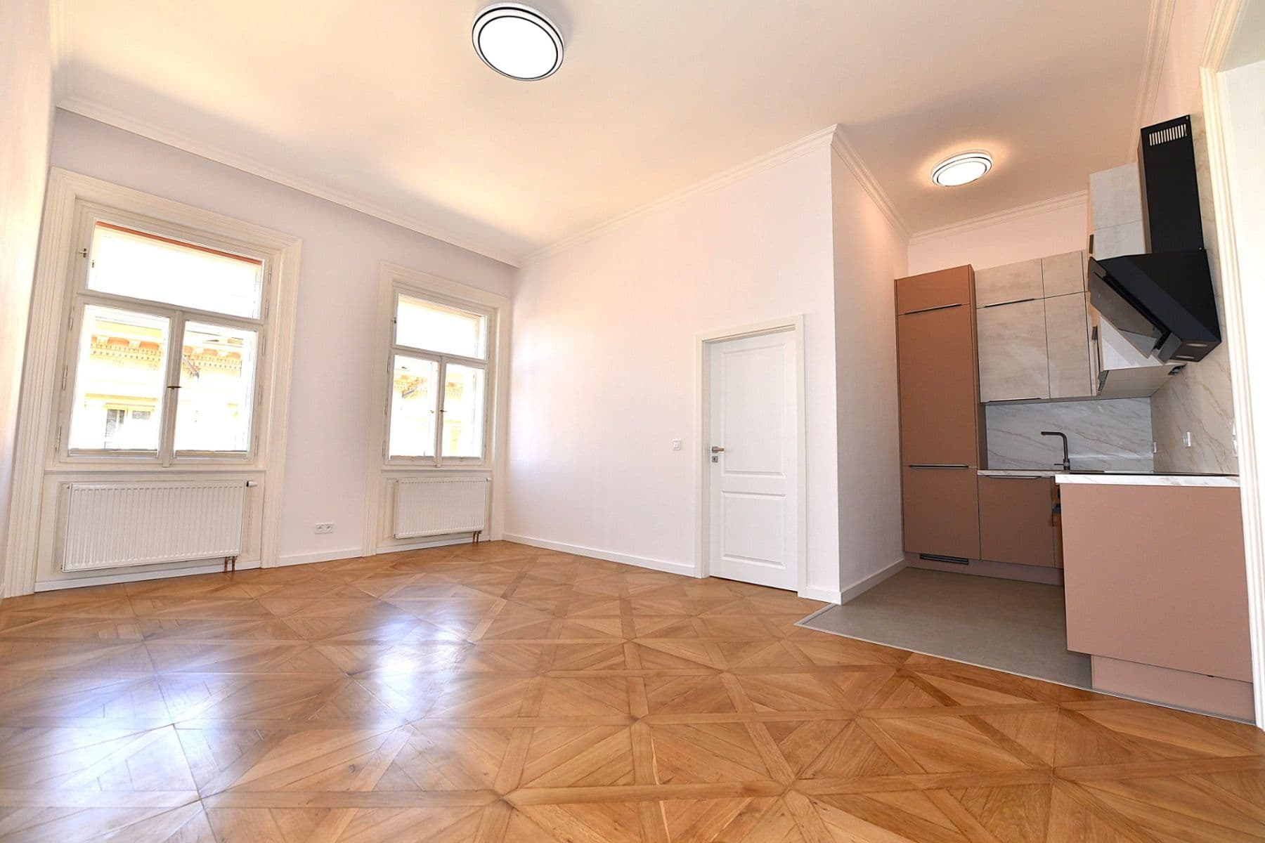 Prenájom bytu 4-izbový 84 m², Palackého, Praha, Praha Prenájom bytu 4-izbový 84 m², Palackého, Praha, Praha