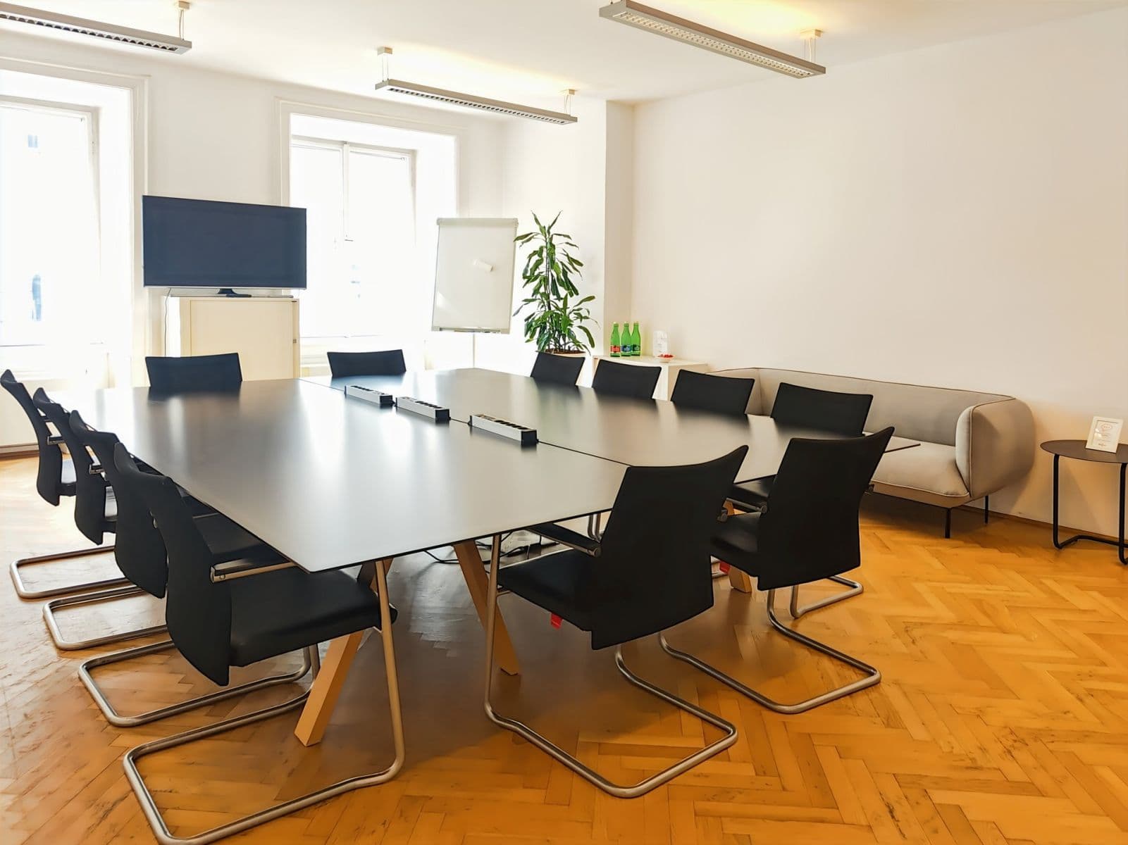 Prenájom kancelárie 550 m², Graben, Vienna, Viedeň Prenájom kancelárie 550 m², Graben, Vienna, Viedeň