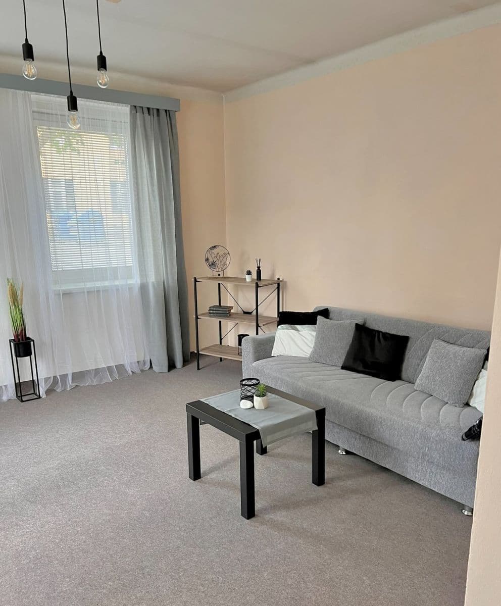 Predaj domu 145 m², pozemok 1.679 m², Tyršova, Žiželice, Středočeský kraj Predaj domu 145 m², pozemok 1.679 m², Tyršova, Žiželice, Středočeský kraj