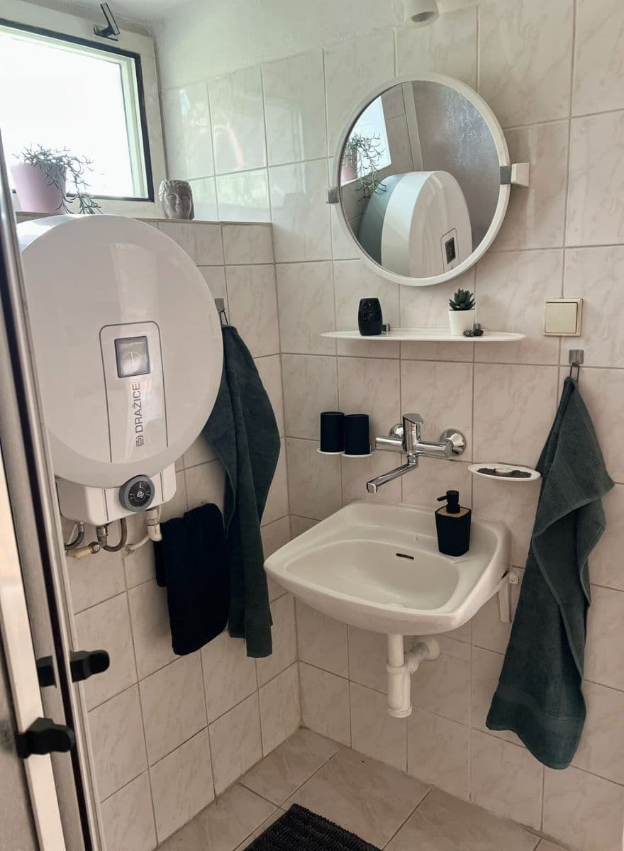 Predaj domu 145 m², pozemok 1.679 m², Tyršova, Žiželice, Středočeský kraj Predaj domu 145 m², pozemok 1.679 m², Tyršova, Žiželice, Středočeský kraj