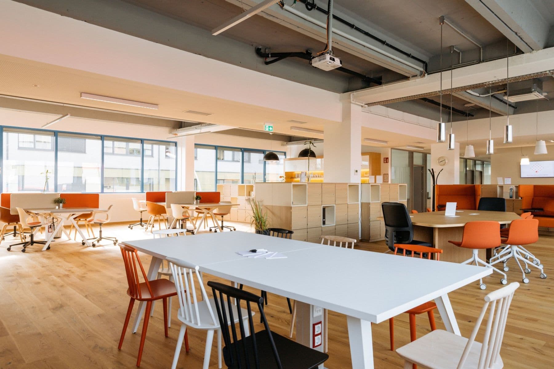 Prenájom kancelárie 1.169 m², Waagner Biro Straße, GRAZ, Štajersko Prenájom kancelárie 1.169 m², Waagner Biro Straße, GRAZ, Štajersko