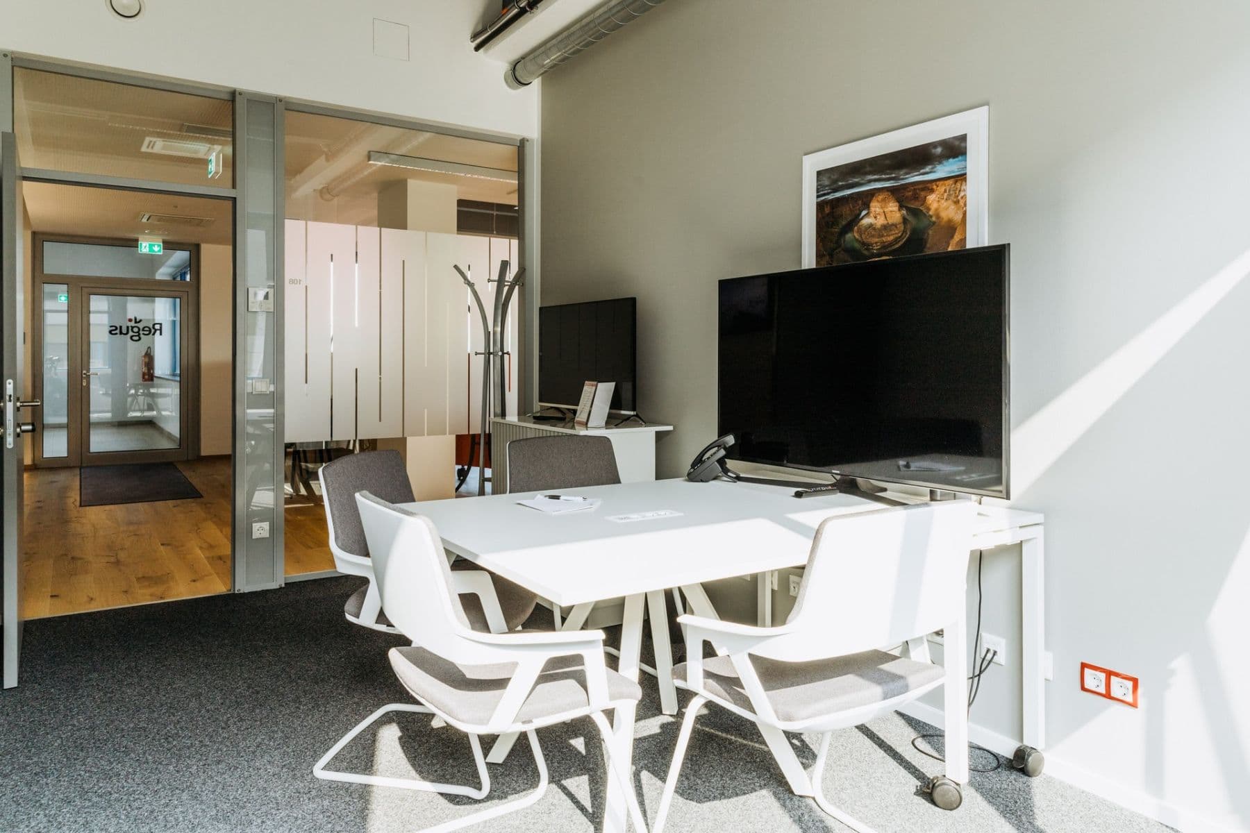 Prenájom kancelárie 1.169 m², Waagner Biro Straße, GRAZ, Štajersko Prenájom kancelárie 1.169 m², Waagner Biro Straße, GRAZ, Štajersko