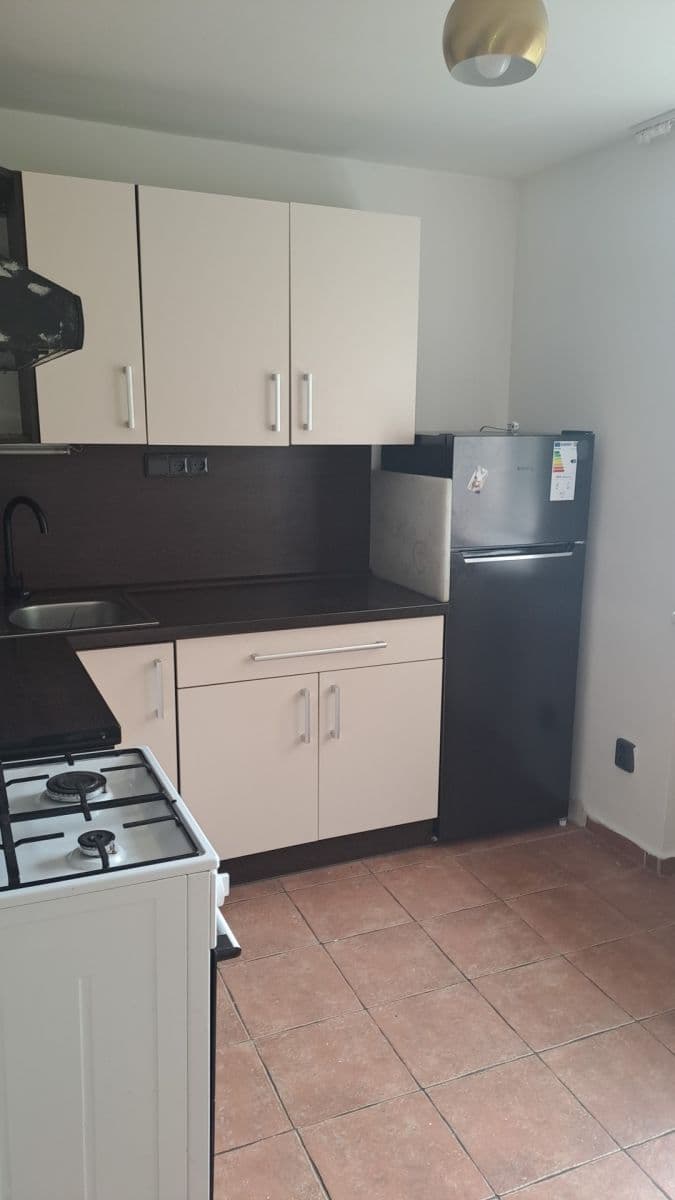 Predaj bytu 1-izbový 32 m², Sevastopolská, Kladno, Středočeský kraj Predaj bytu 1-izbový 32 m², Sevastopolská, Kladno, Středočeský kraj