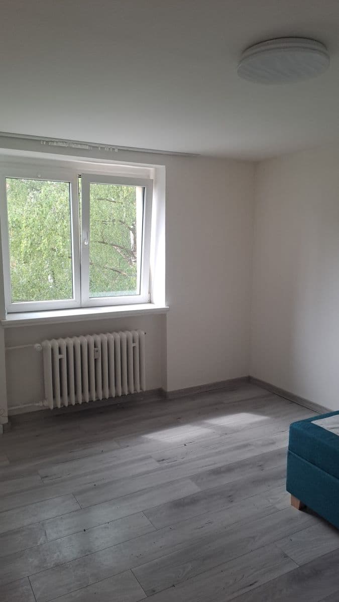 Predaj bytu 1-izbový 32 m², Sevastopolská, Kladno, Středočeský kraj Predaj bytu 1-izbový 32 m², Sevastopolská, Kladno, Středočeský kraj