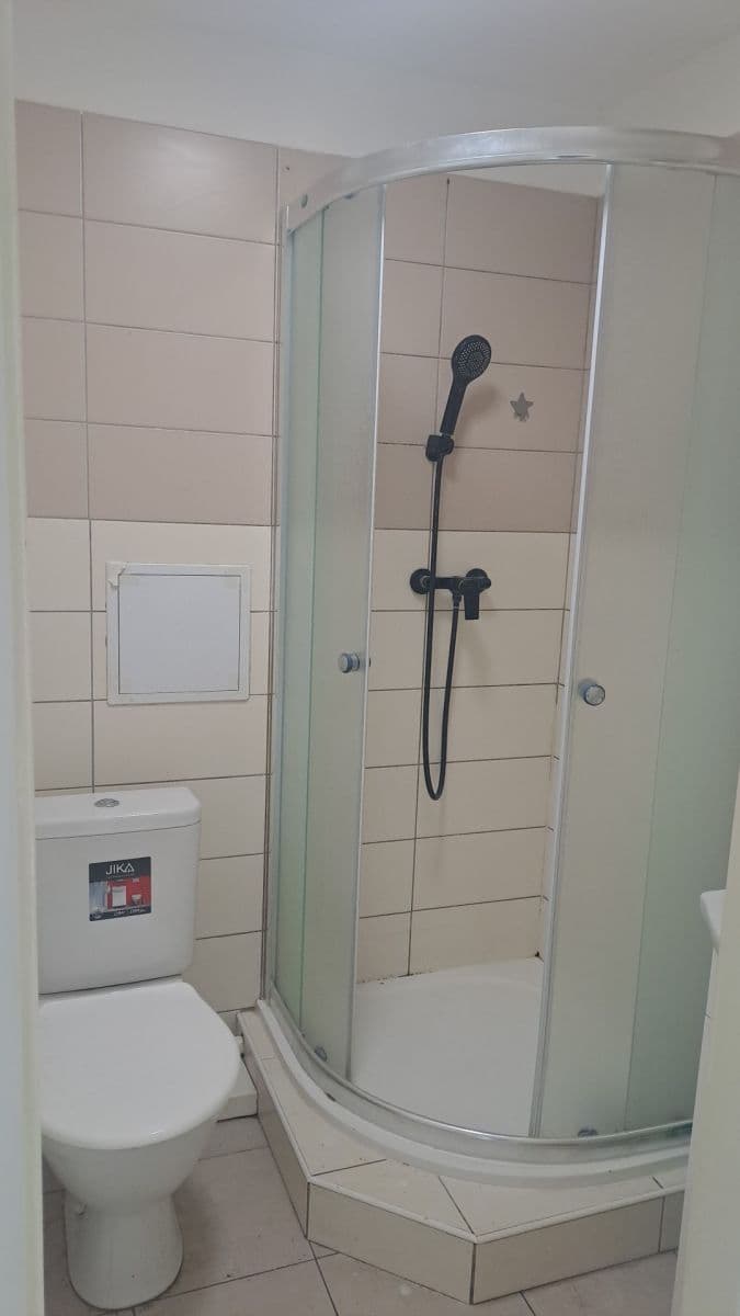 Predaj bytu 1-izbový 32 m², Sevastopolská, Kladno, Středočeský kraj Predaj bytu 1-izbový 32 m², Sevastopolská, Kladno, Středočeský kraj