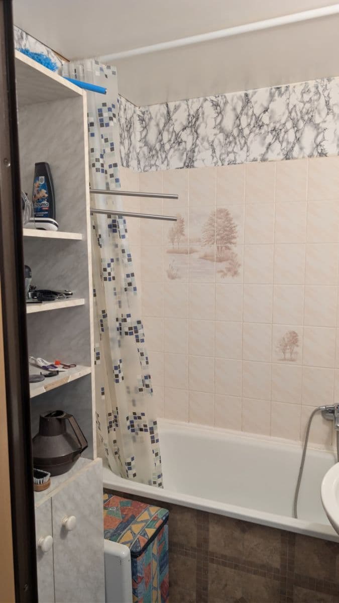 Predaj bytu 2-izbový 58 m², Erno Košťála, Pardubice, Pardubický kraj Predaj bytu 2-izbový 58 m², Erno Košťála, Pardubice, Pardubický kraj