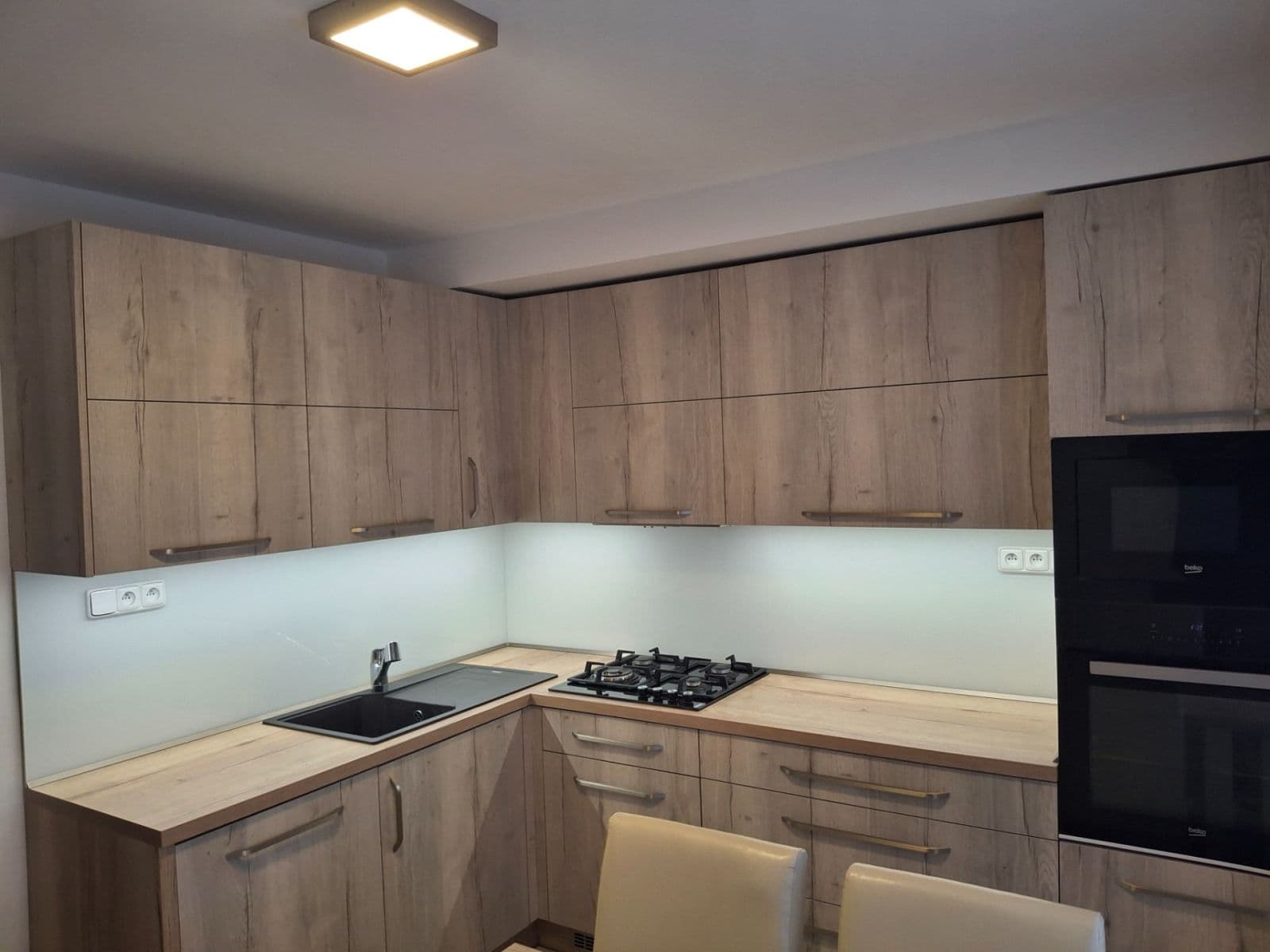 Predaj bytu 3-izbový 75 m², Horní, Ostrava, Moravskoslezský kraj Predaj bytu 3-izbový 75 m², Horní, Ostrava, Moravskoslezský kraj