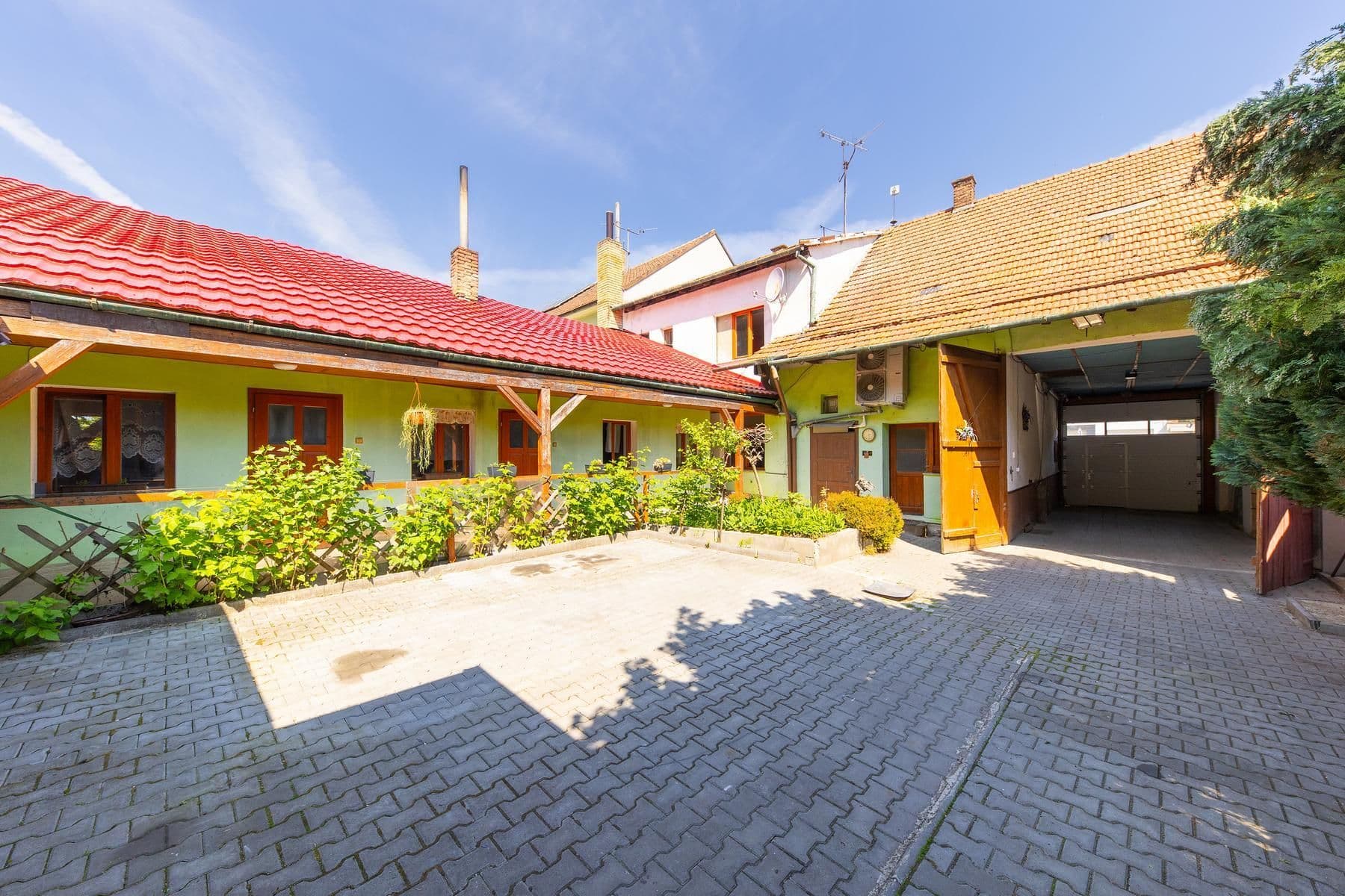 Predaj domu 277 m², pozemok 913 m², Němčičky, Jihomoravský kraj Predaj domu 277 m², pozemok 913 m², Němčičky, Jihomoravský kraj