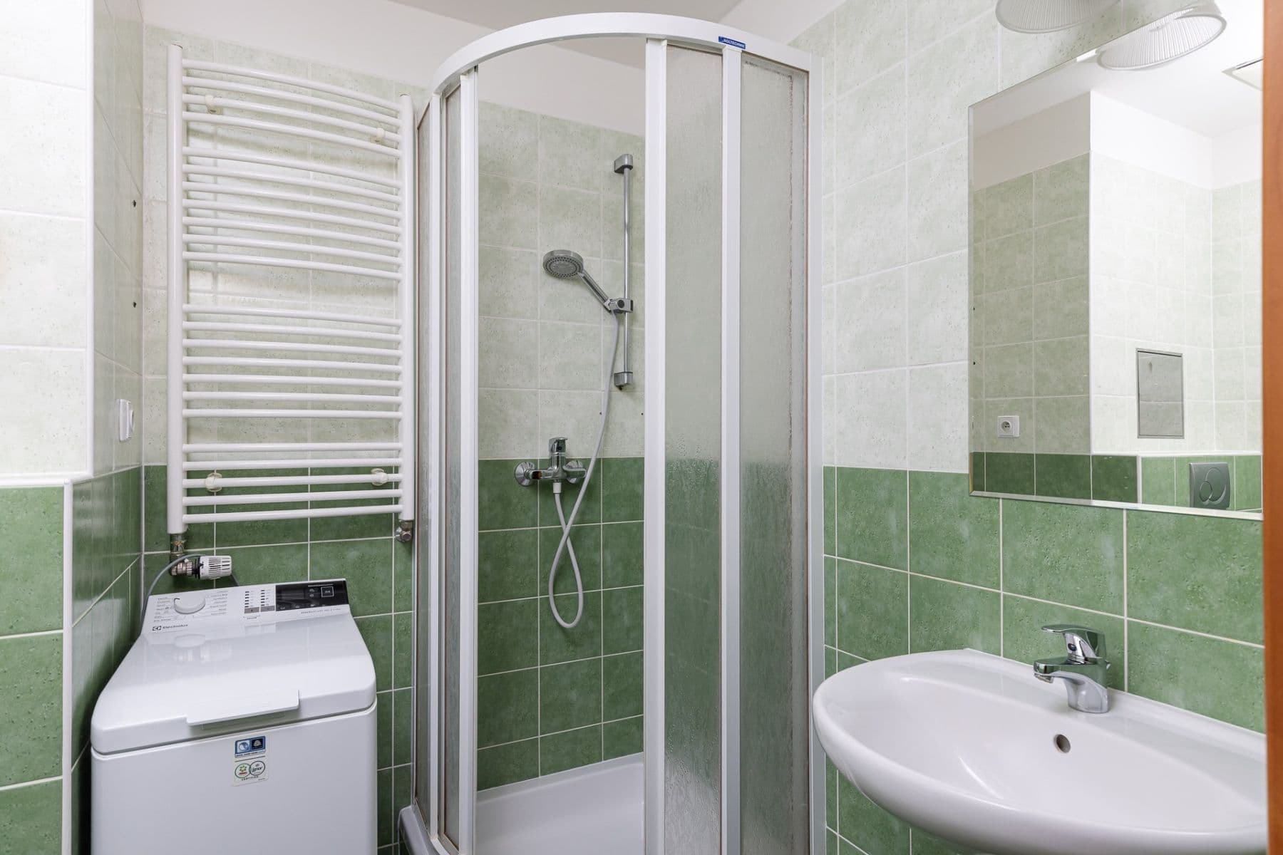 Prenájom bytu 1-izbový 37 m², U měšťanského pivovaru, Praha, Praha Prenájom bytu 1-izbový 37 m², U měšťanského pivovaru, Praha, Praha