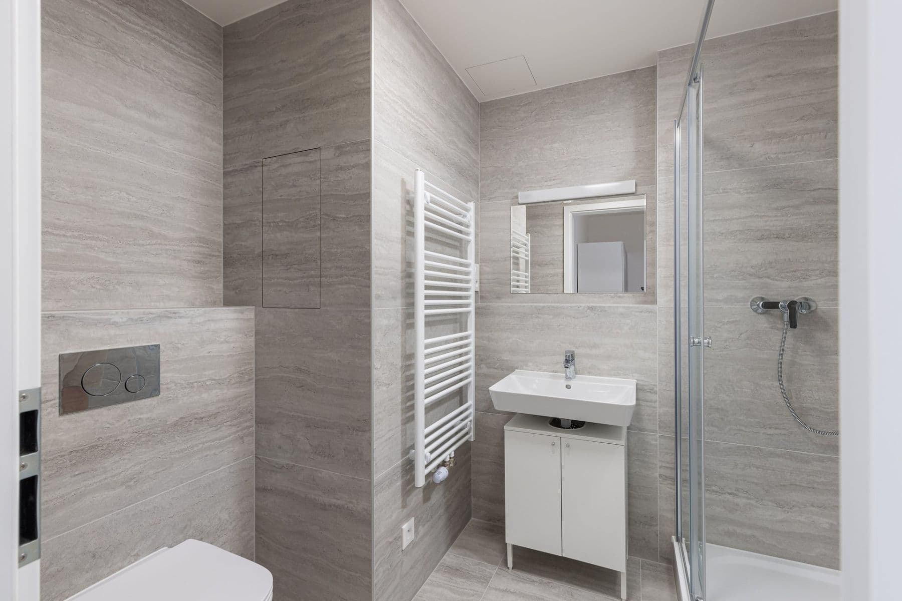 Prenájom bytu 1-izbový 36 m², Waltariho, Praha, Praha Prenájom bytu 1-izbový 36 m², Waltariho, Praha, Praha