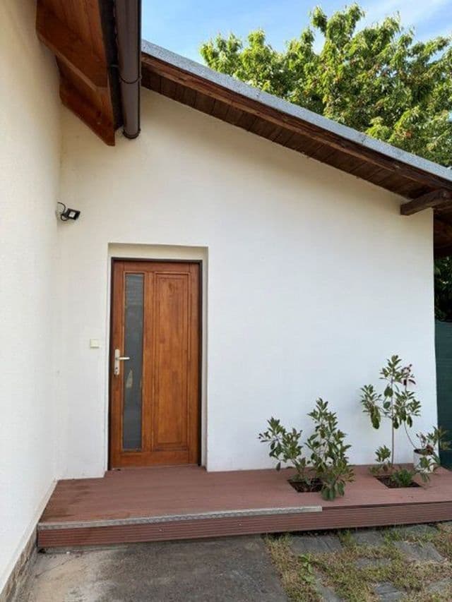 Prenájom domu 120 m², pozemek 300 m², Na Vysoké, Říčany, Středočeský kraj Prenájom domu 120 m², pozemek 300 m², Na Vysoké, Říčany, Středočeský kraj