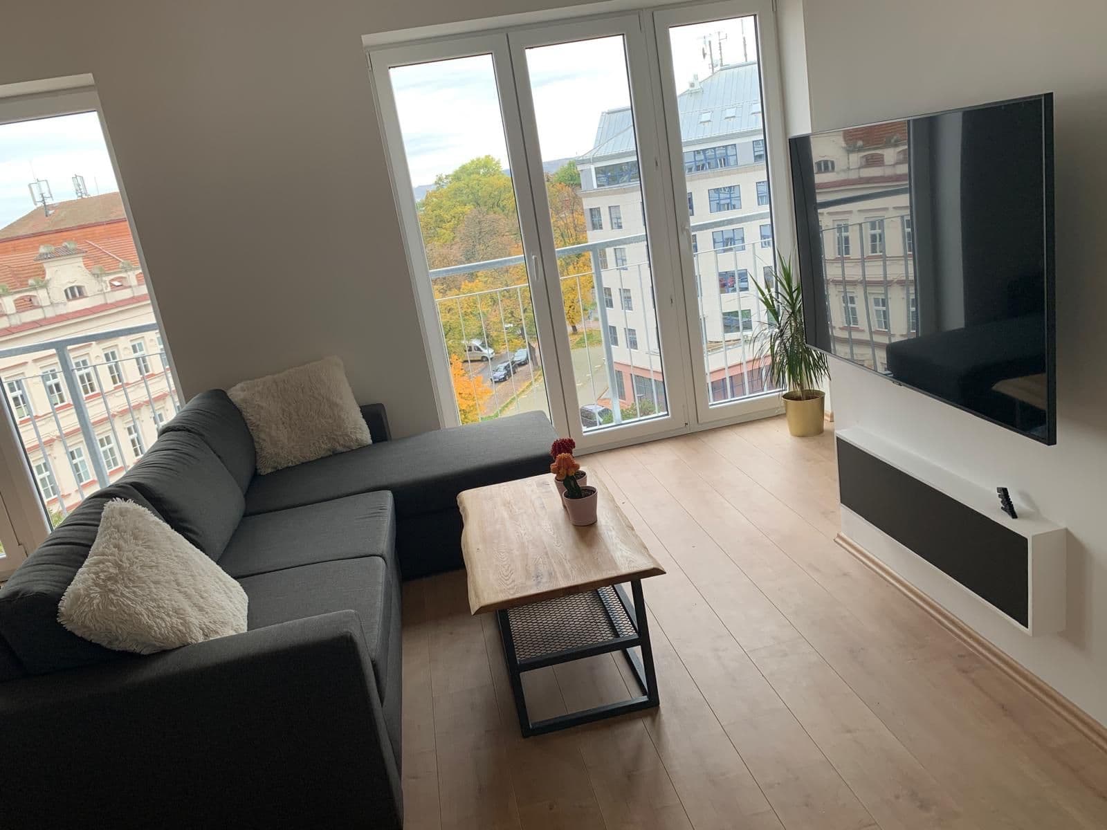 Prenájom bytu 2-izbový 60 m², Chlumčanského, Praha, Praha Prenájom bytu 2-izbový 60 m², Chlumčanského, Praha, Praha