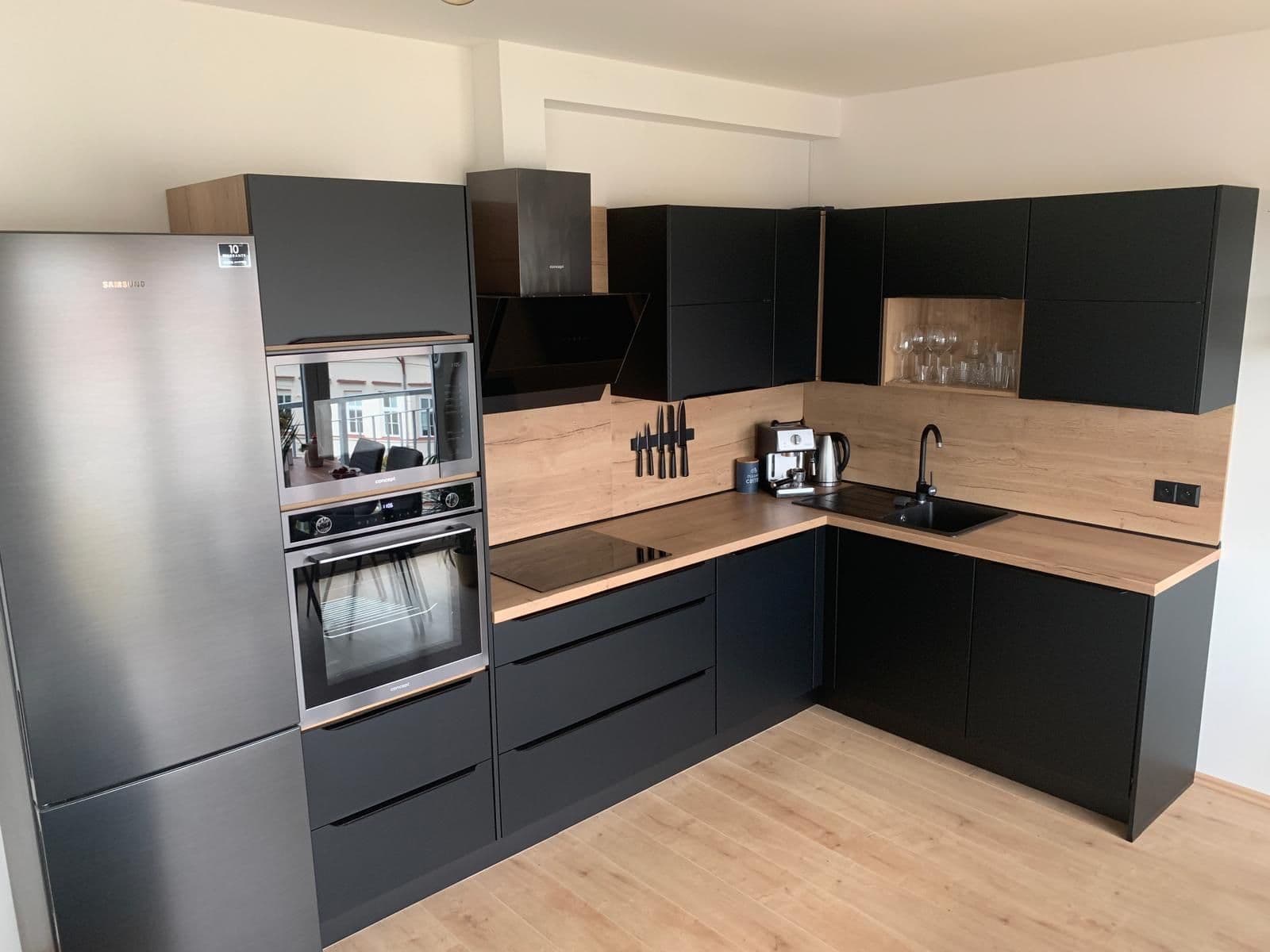 Prenájom bytu 2-izbový 60 m², Chlumčanského, Praha, Praha Prenájom bytu 2-izbový 60 m², Chlumčanského, Praha, Praha