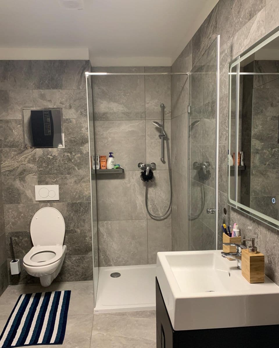 Prenájom bytu 2-izbový 60 m², Chlumčanského, Praha, Praha Prenájom bytu 2-izbový 60 m², Chlumčanského, Praha, Praha