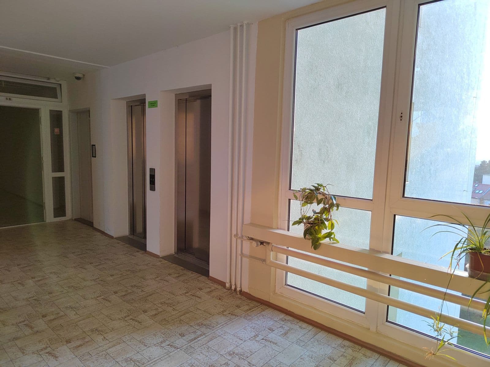 Prenájom bytu 1-izbový 36 m², Kukelská, Praha, Praha Prenájom bytu 1-izbový 36 m², Kukelská, Praha, Praha