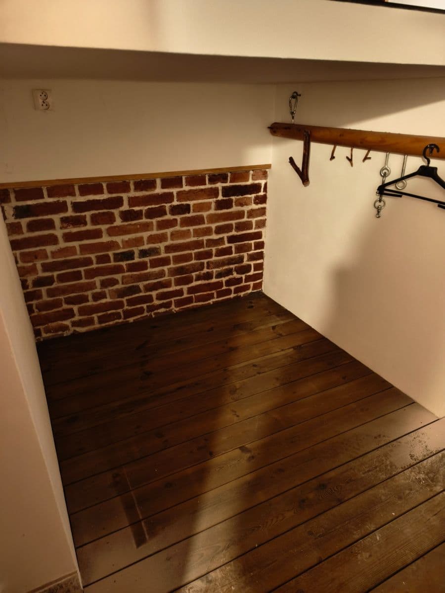 Prenájom nebytového priestoru 25 m², Hartigova, Praha, Praha Prenájom nebytového priestoru 25 m², Hartigova, Praha, Praha