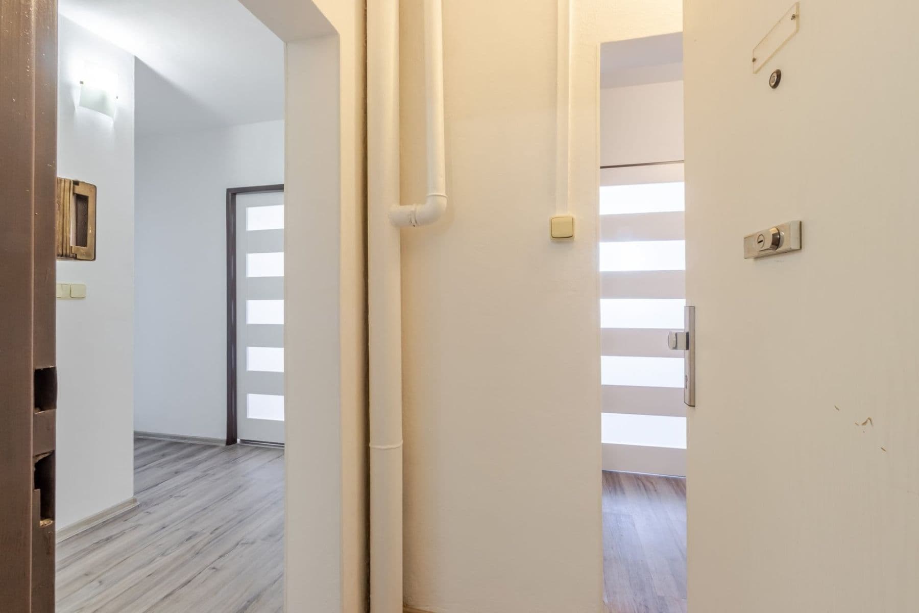 Prenájom bytu 4-izbový 68 m², Krakovská, Kralupy nad Vltavou, Středočeský kraj Prenájom bytu 4-izbový 68 m², Krakovská, Kralupy nad Vltavou, Středočeský kraj