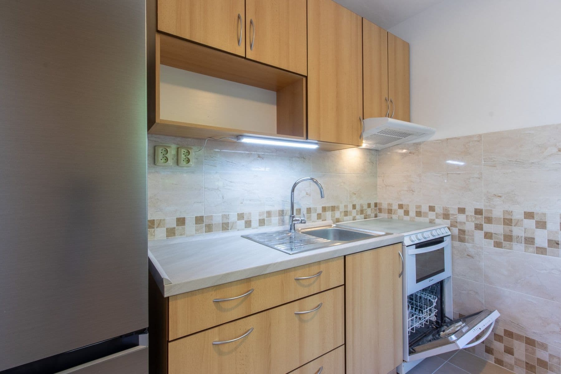 Prenájom bytu 4-izbový 68 m², Krakovská, Kralupy nad Vltavou, Středočeský kraj Prenájom bytu 4-izbový 68 m², Krakovská, Kralupy nad Vltavou, Středočeský kraj