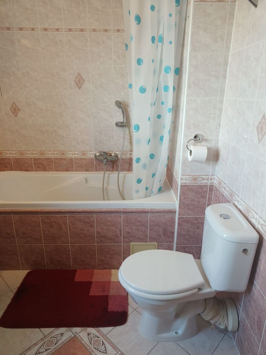 Prenájom bytu 3-izbový 75 m², Chotěšovská, Praha, Praha Prenájom bytu 3-izbový 75 m², Chotěšovská, Praha, Praha