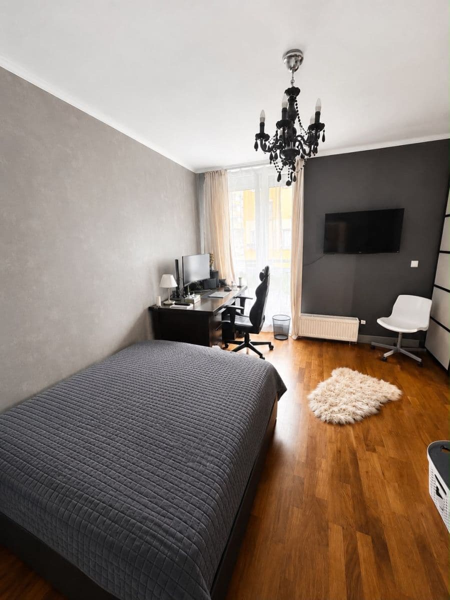 Prenájom bytu 3-izbový 83 m², Vřesová, Praha, Praha Prenájom bytu 3-izbový 83 m², Vřesová, Praha, Praha