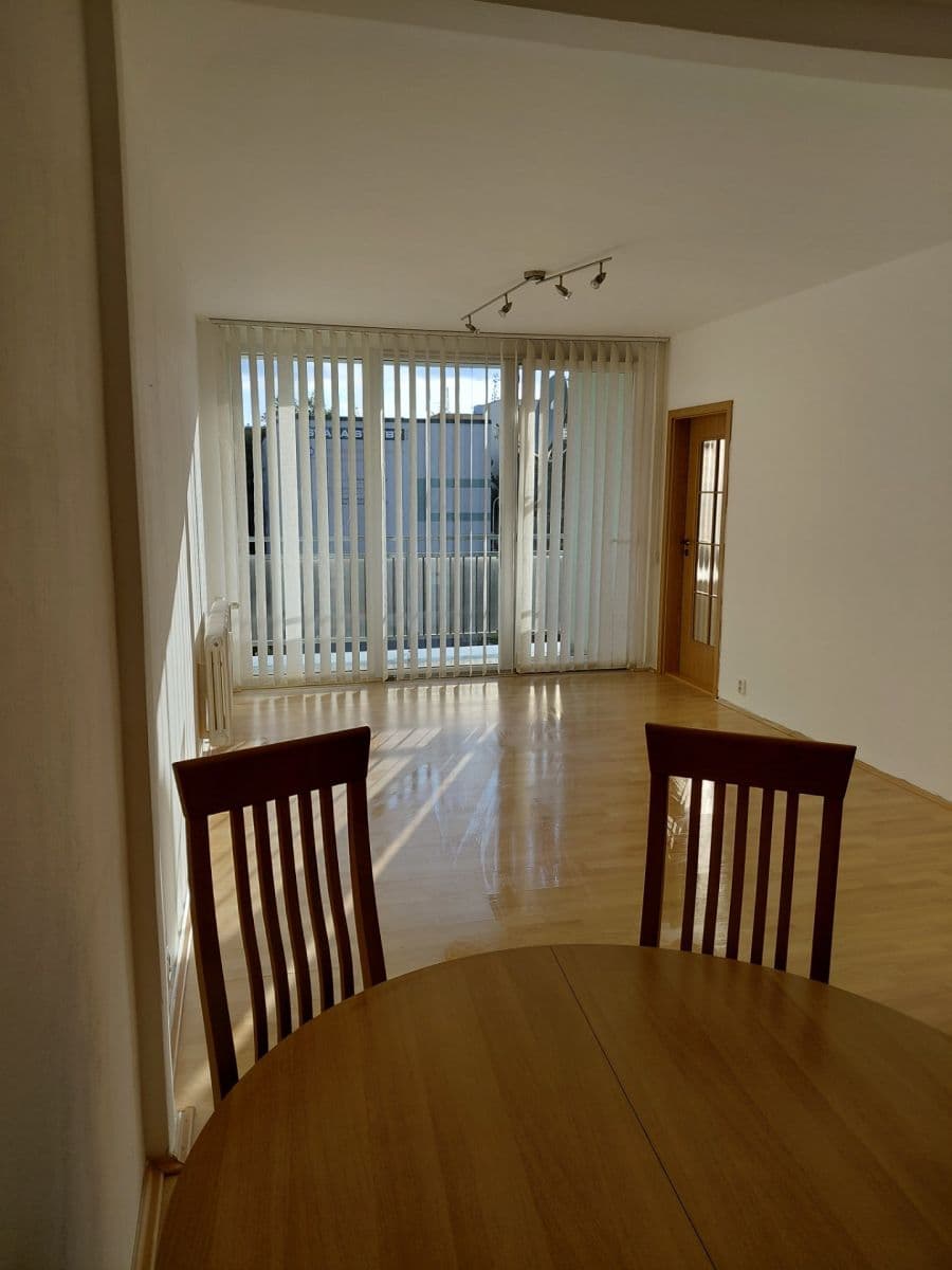 Prenájom bytu 3-izbový 79 m², Suvorovova, Klatovy, Plzeňský kraj Prenájom bytu 3-izbový 79 m², Suvorovova, Klatovy, Plzeňský kraj