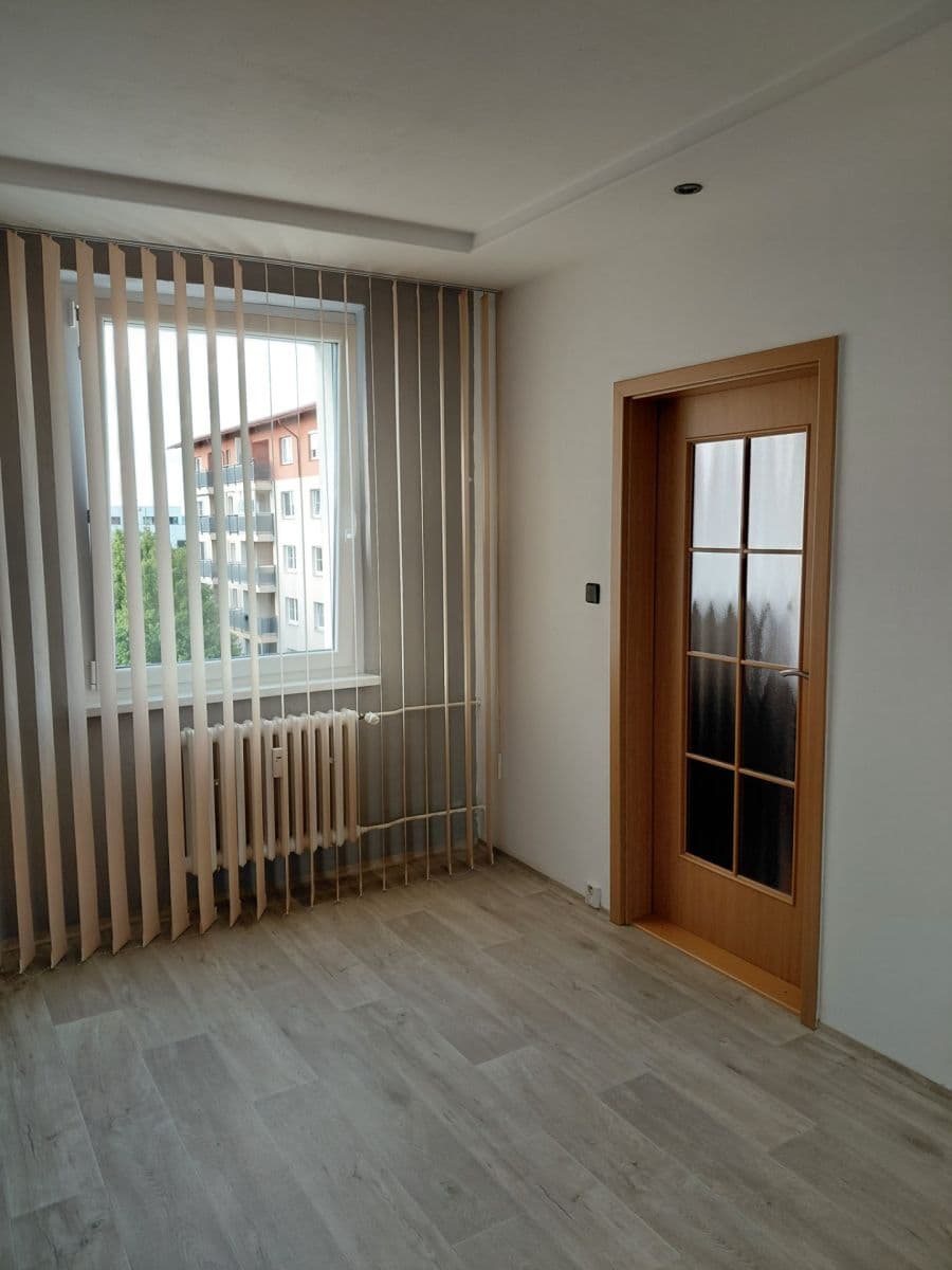 Prenájom bytu 3-izbový 79 m², Suvorovova, Klatovy, Plzeňský kraj Prenájom bytu 3-izbový 79 m², Suvorovova, Klatovy, Plzeňský kraj