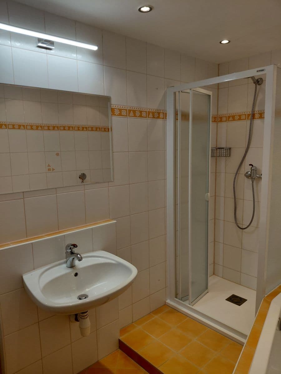 Prenájom bytu 3-izbový 79 m², Suvorovova, Klatovy, Plzeňský kraj Prenájom bytu 3-izbový 79 m², Suvorovova, Klatovy, Plzeňský kraj