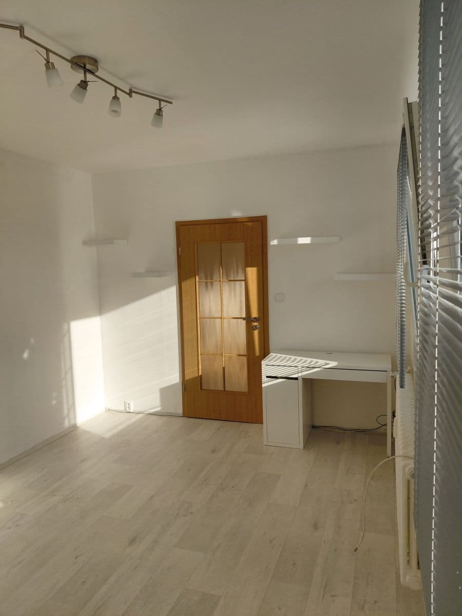 Prenájom bytu 3-izbový 79 m², Suvorovova, Klatovy, Plzeňský kraj Prenájom bytu 3-izbový 79 m², Suvorovova, Klatovy, Plzeňský kraj