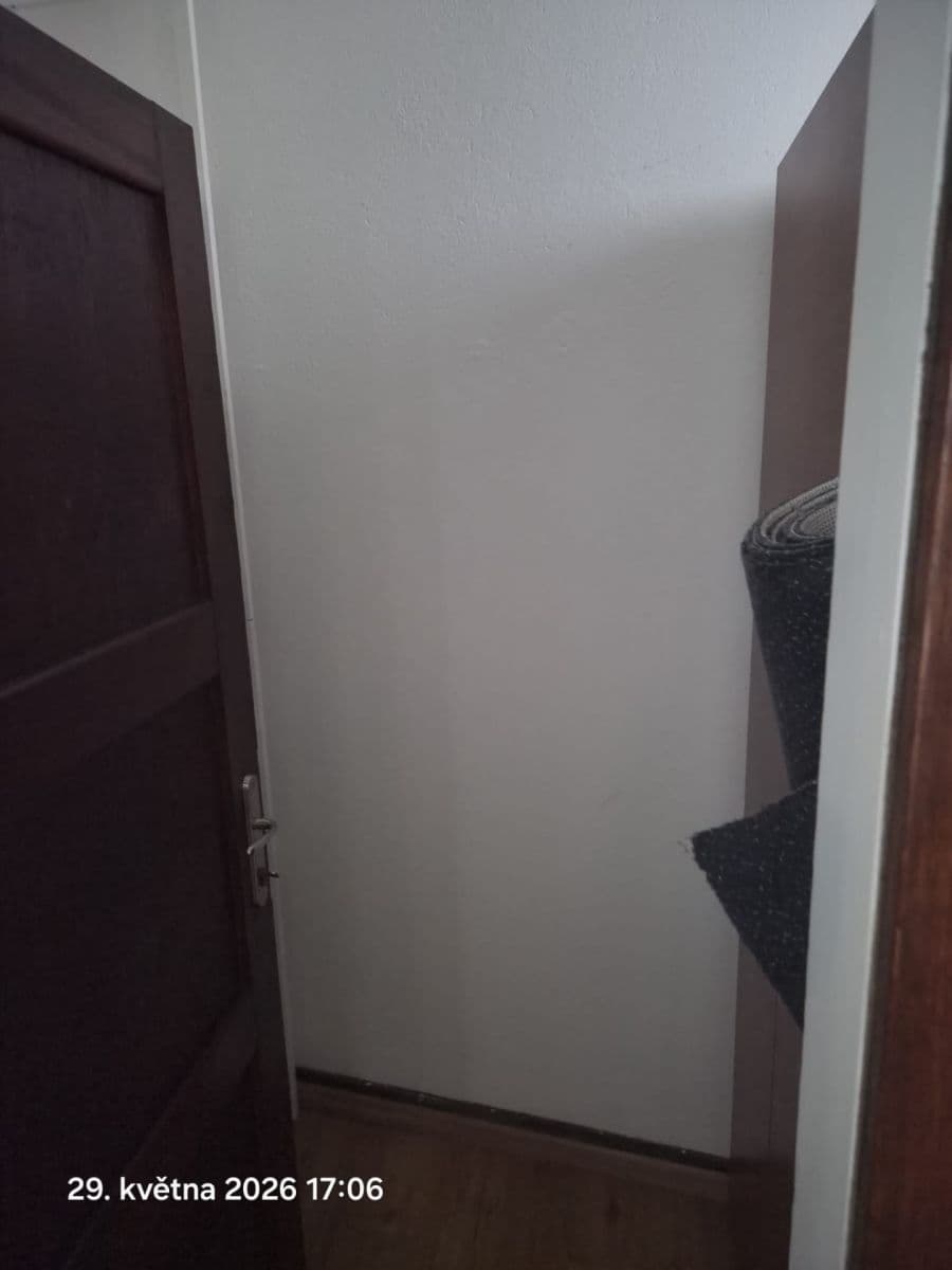 Prenájom bytu 7-izbový 167 m², Purkyňova, Ostrava, Moravskoslezský kraj Prenájom bytu 7-izbový 167 m², Purkyňova, Ostrava, Moravskoslezský kraj