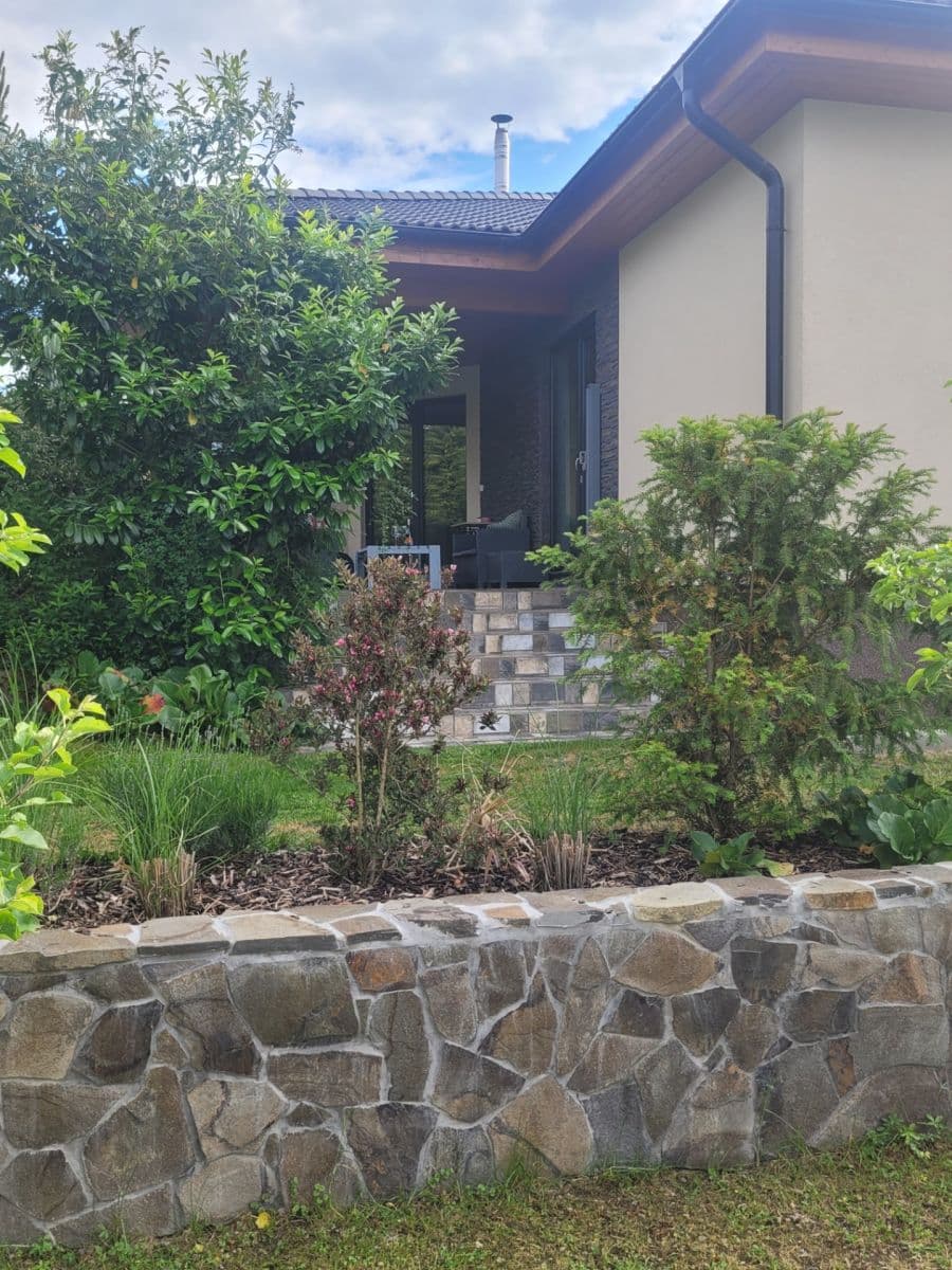 Predaj domu 151 m², pozemek 1.150 m², Ke Stráni, Řitka, Středočeský kraj Predaj domu 151 m², pozemek 1.150 m², Ke Stráni, Řitka, Středočeský kraj