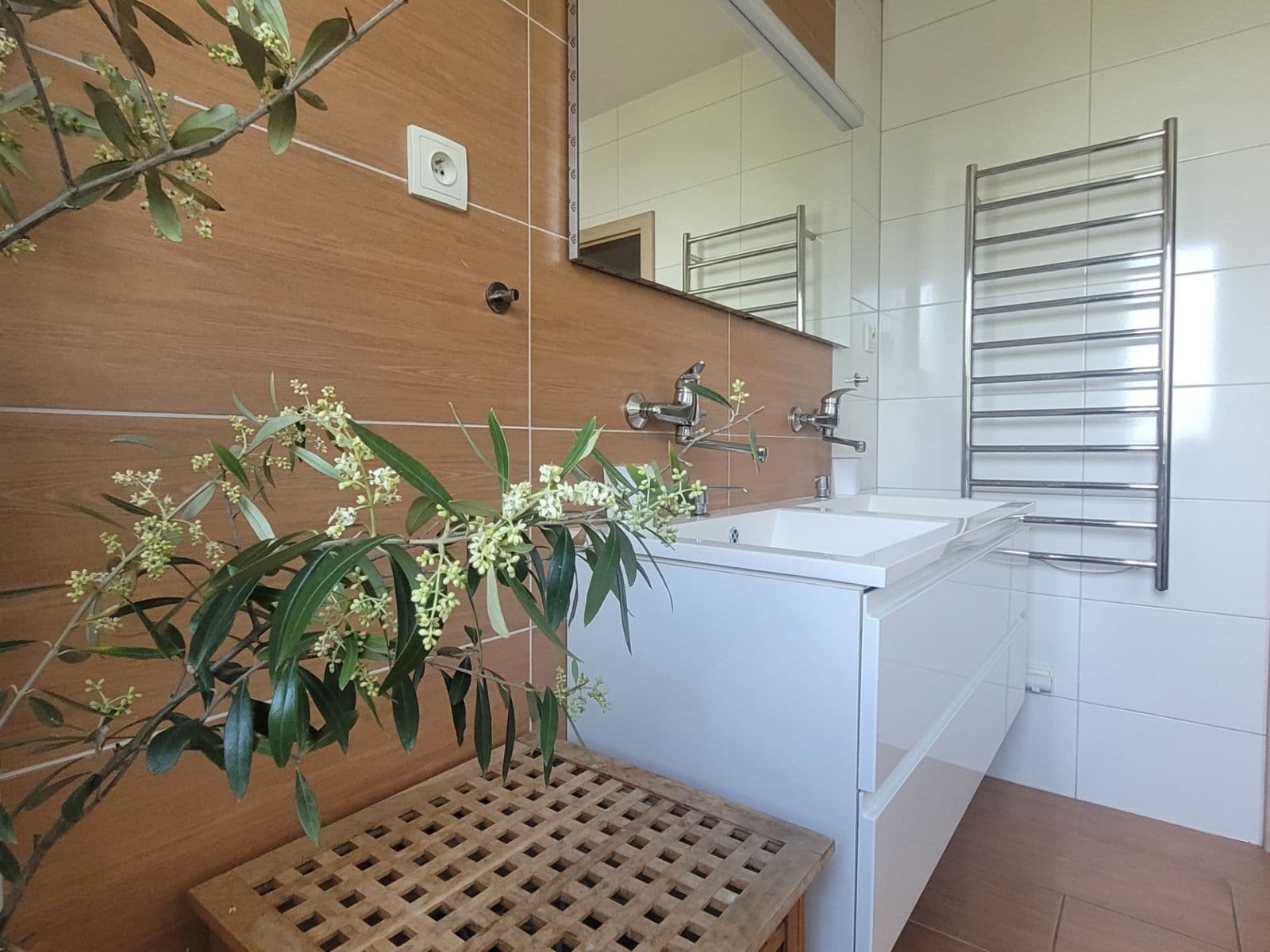 Predaj domu 151 m², pozemek 1.150 m², Ke Stráni, Řitka, Středočeský kraj Predaj domu 151 m², pozemek 1.150 m², Ke Stráni, Řitka, Středočeský kraj