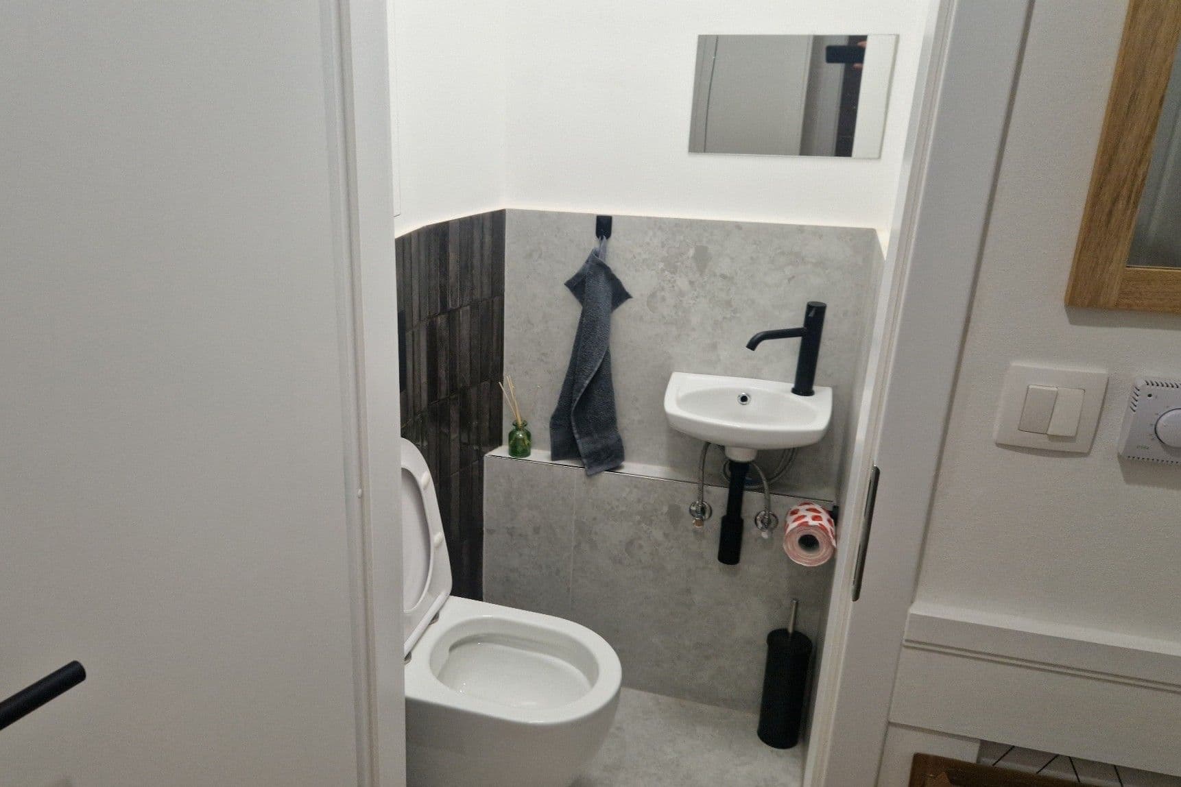 Prenájom bytu 1-izbový 32 m², Petrohradská, Praha, Praha Prenájom bytu 1-izbový 32 m², Petrohradská, Praha, Praha