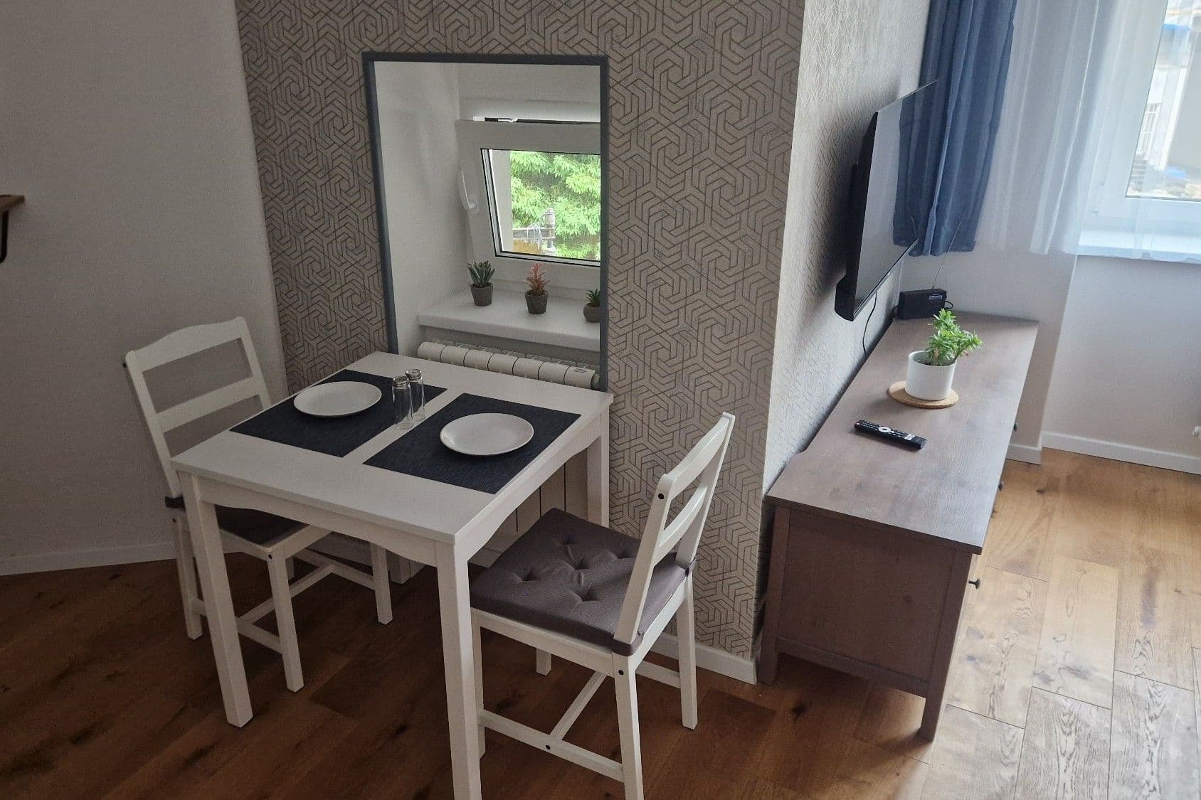 Prenájom bytu 1-izbový 32 m², Petrohradská, Praha, Praha Prenájom bytu 1-izbový 32 m², Petrohradská, Praha, Praha