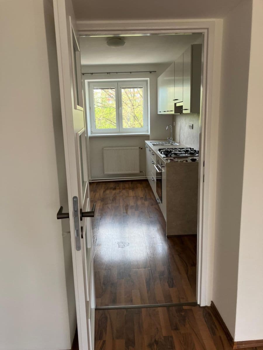 Prenájom bytu 2-izbový 56 m², Rumjancevova, Liberec, Liberecký kraj Prenájom bytu 2-izbový 56 m², Rumjancevova, Liberec, Liberecký kraj
