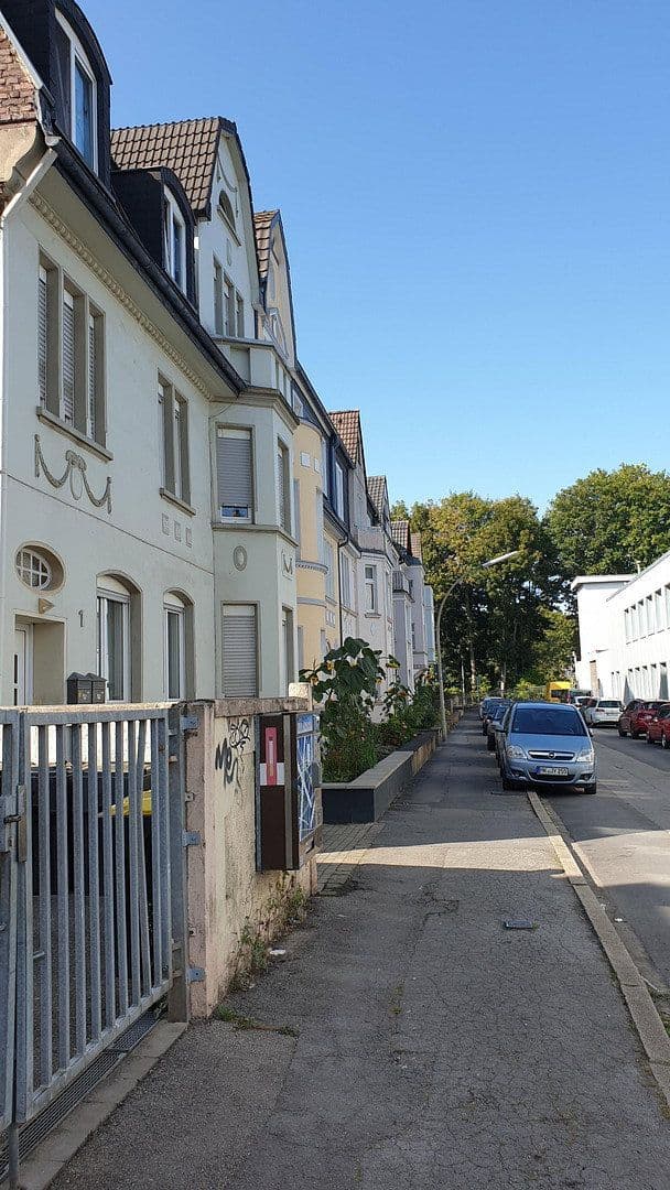 Prenájom bytu 3-izbový 83 m², Iserlohn, Severné Porýnie - Westfálsko Prenájom bytu 3-izbový 83 m², Iserlohn, Severné Porýnie - Westfálsko