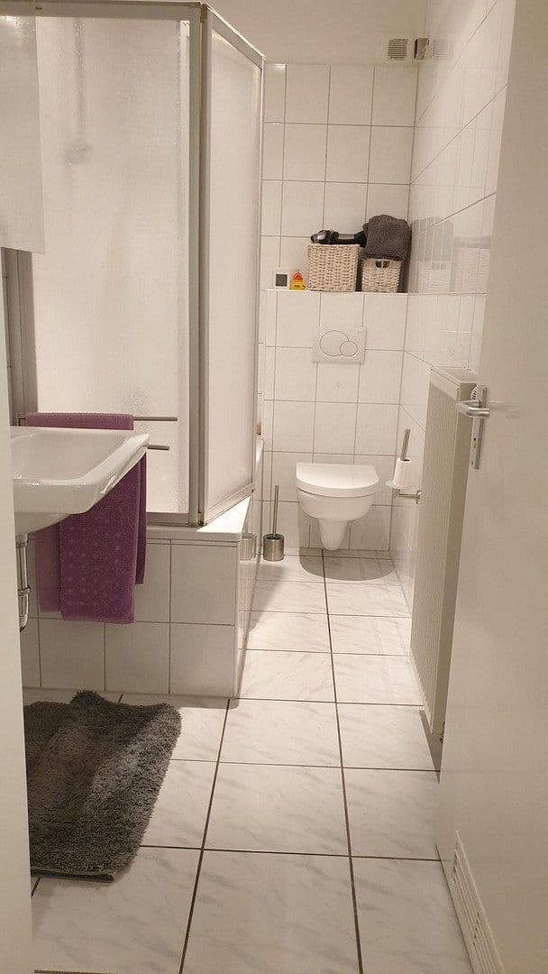 Prenájom bytu 3-izbový 83 m², Iserlohn, Severné Porýnie - Westfálsko Prenájom bytu 3-izbový 83 m², Iserlohn, Severné Porýnie - Westfálsko