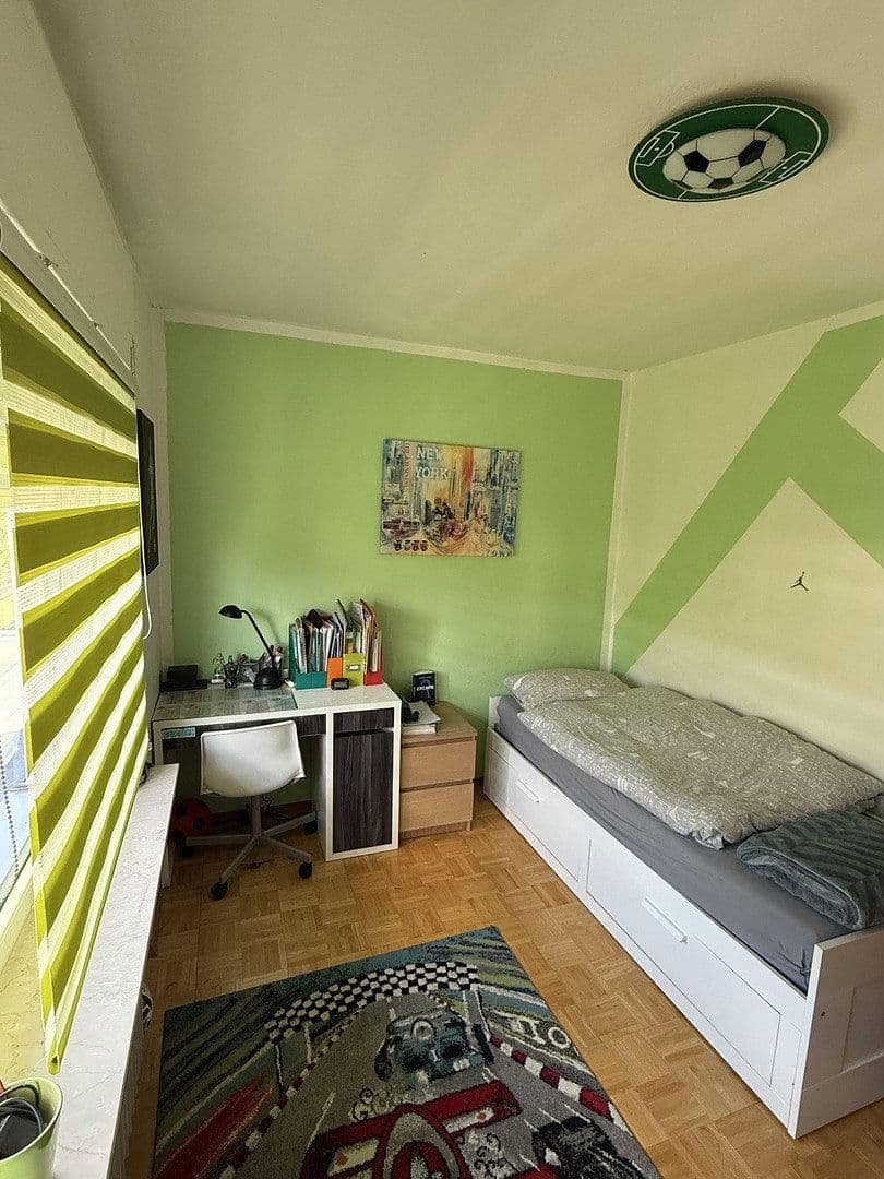 Prenájom bytu 4-izbový 83 m², Sankt Sebastian, Porýnie-Falcko Prenájom bytu 4-izbový 83 m², Sankt Sebastian, Porýnie-Falcko