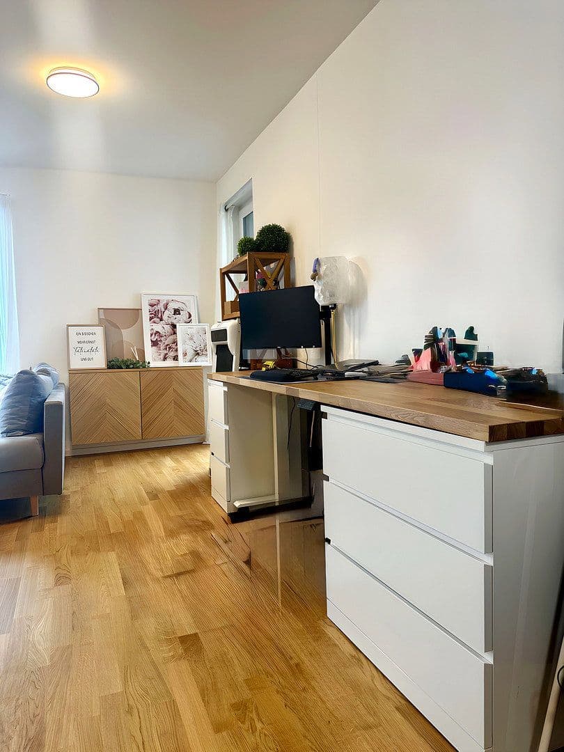 Prenájom bytu 2-izbový 56 m², Rathausgasse 13, Schönefeld, Brandenbursko Prenájom bytu 2-izbový 56 m², Rathausgasse 13, Schönefeld, Brandenbursko
