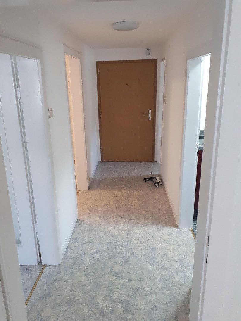 Prenájom bytu 3-izbový 60 m², Oberndorf am Neckar, Bádensko-Wurttembersko Prenájom bytu 3-izbový 60 m², Oberndorf am Neckar, Bádensko-Wurttembersko