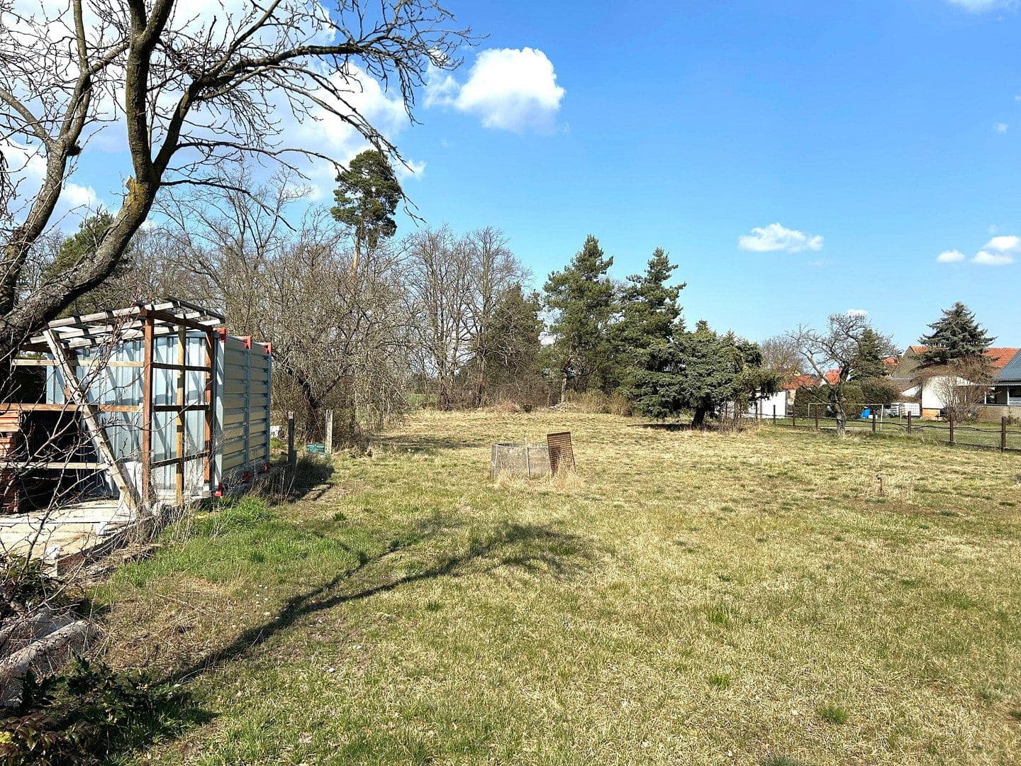 Predaj domu 130 m², pozemek 2.496 m², Tettau, Brandenbursko Predaj domu 130 m², pozemek 2.496 m², Tettau, Brandenbursko