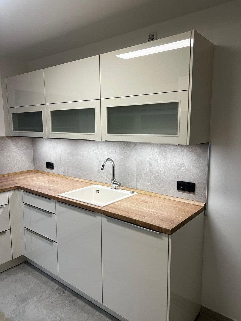 Prenájom domu 110 m², pozemek 460 m², Förster-Funke-Allee 22, Kleinmachnow, Brandenbursko Prenájom domu 110 m², pozemek 460 m², Förster-Funke-Allee 22, Kleinmachnow, Brandenbursko
