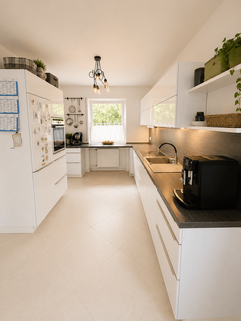 Predaj domu 146 m², pozemek 620 m², Oberwalchner Weg 6, Traunreut, Bavorsko Predaj domu 146 m², pozemek 620 m², Oberwalchner Weg 6, Traunreut, Bavorsko